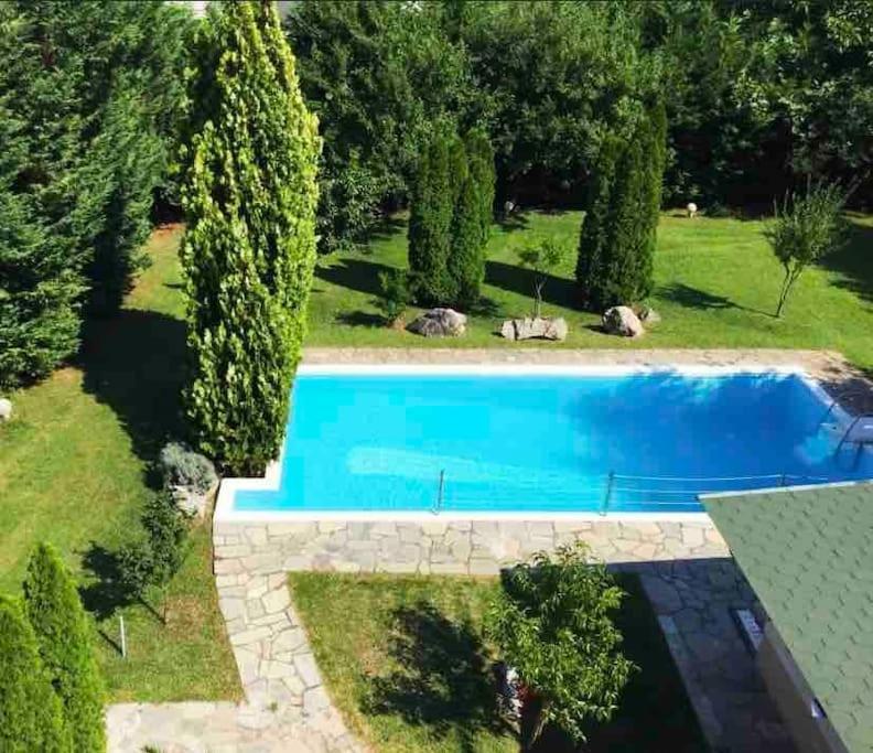 Family'S Home Trikala Exterior photo